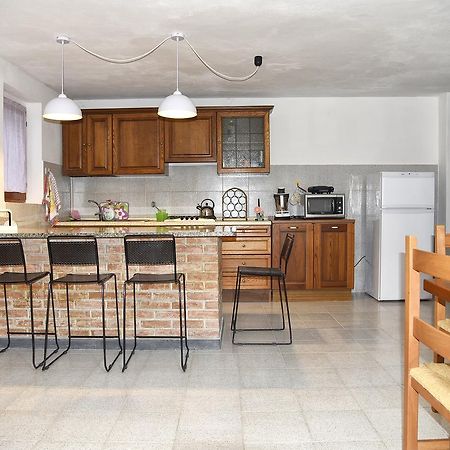 Due Pini Apartment กอร์นิญา ภายนอก รูปภาพ