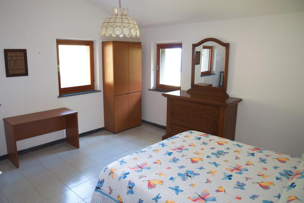 Due Pini Apartment กอร์นิญา ภายนอก รูปภาพ