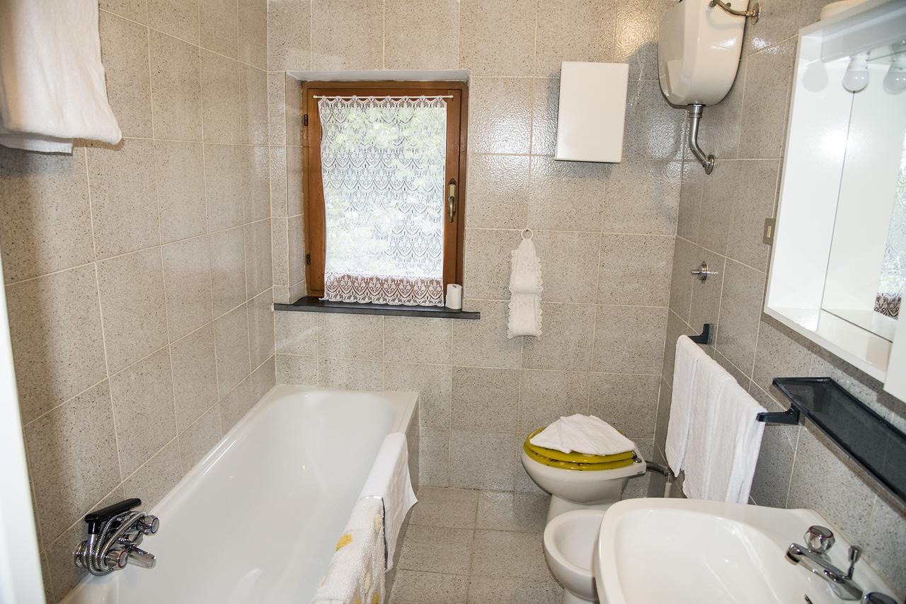 Due Pini Apartment กอร์นิญา ภายนอก รูปภาพ