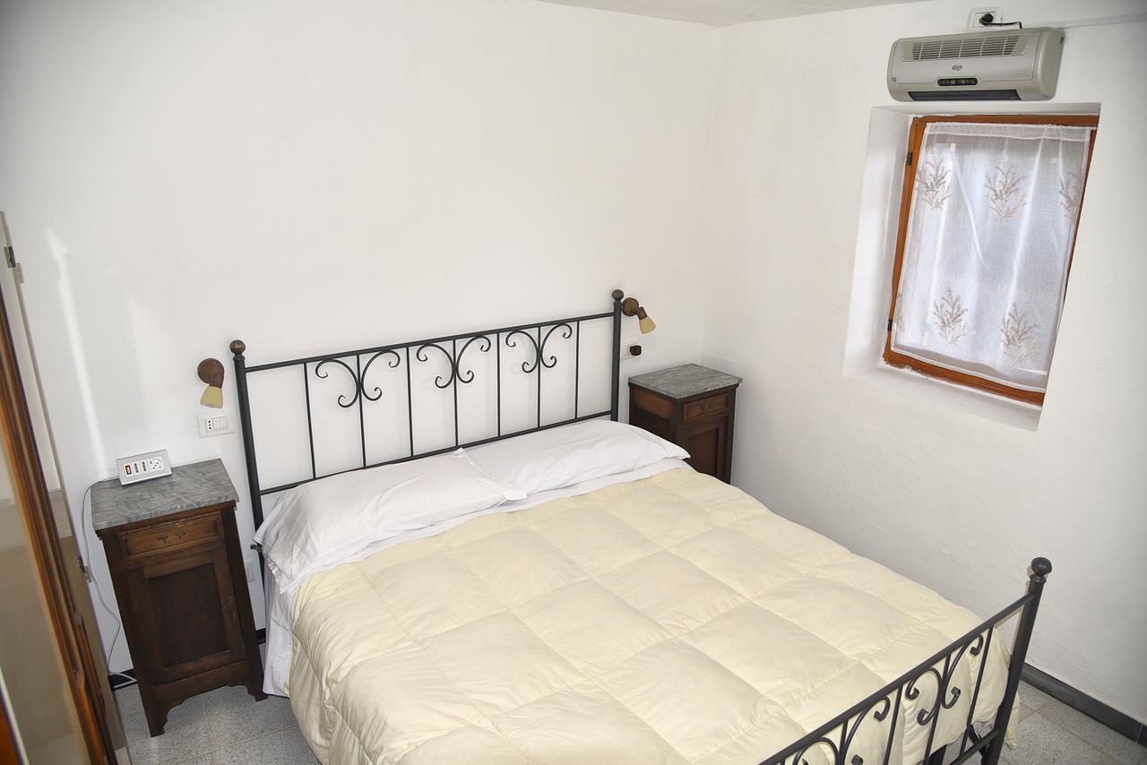 Due Pini Apartment กอร์นิญา ภายนอก รูปภาพ